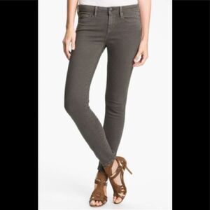 VINCE SUPER SKINNY DISTRESSED ANKLE JEAN IN OLIVE